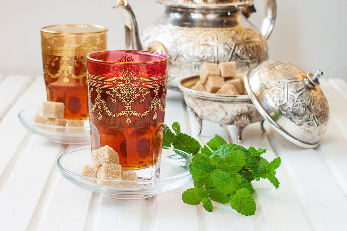 أواني جلسة الشاي المغربي
